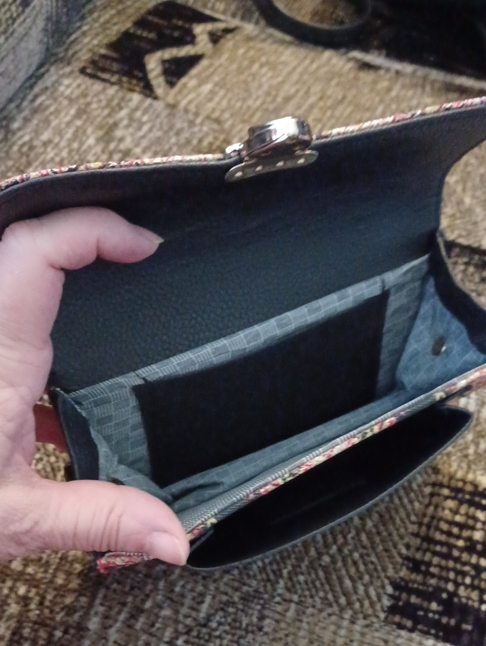 4/$60 Black Floral Pattern Crossbody Bag with Gold Chain - Picture 3 of 10
